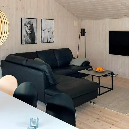 Luxury Retreat Near 度假居 内克瑟