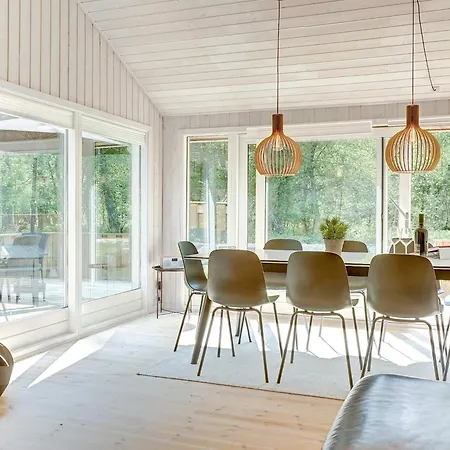 度假居 Luxury Retreat Near